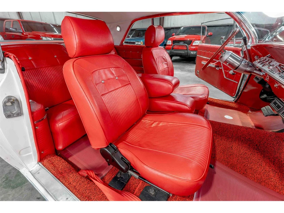 1962 Chevrolet Impala 3rd Gen - Image 16 of 24