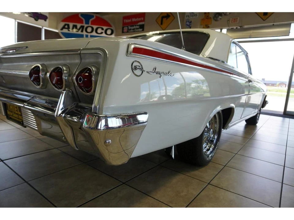 1962 Chevrolet Impala 3rd Gen - Image 24 of 31