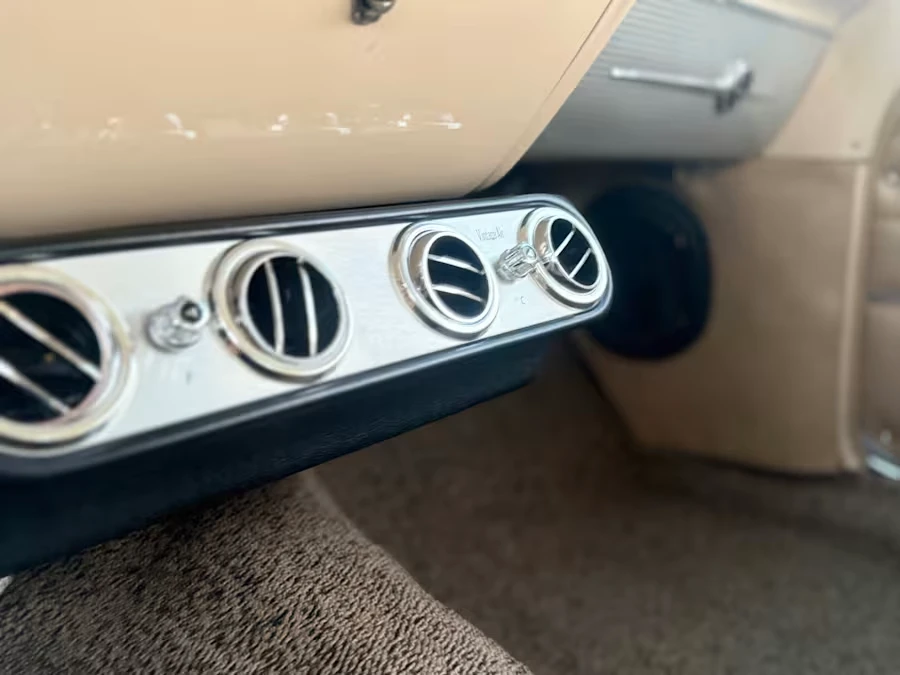 1962 Chevrolet Impala 3rd Gen - Image 9 of 11