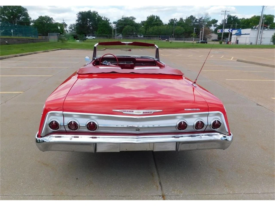 1962 Chevrolet Impala 3rd Gen - Image 11 of 31