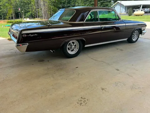 1962 Chevrolet Impala SS 2-Door Hardtop