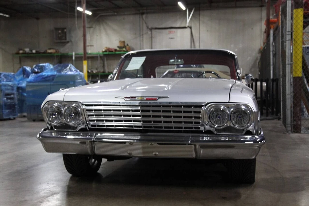 1962 Chevrolet Impala 1st Gen - Image 16 of 21
