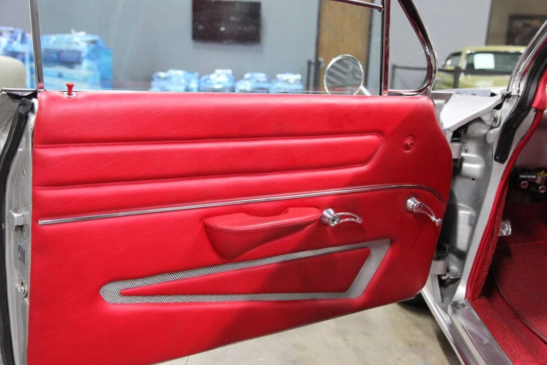1962 Chevrolet Impala 1st Gen - Image 19 of 21