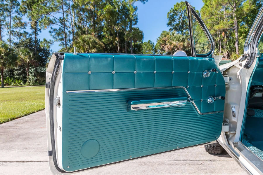 1962 Chevrolet Impala 3rd Gen - Image 11 of 14