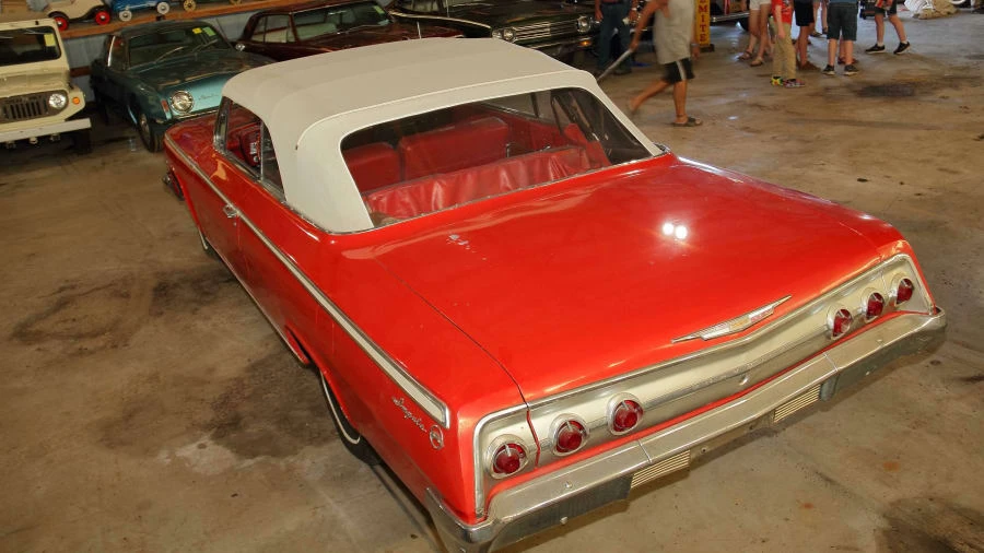 1962 Chevrolet Impala 3rd Gen - Image 14 of 15
