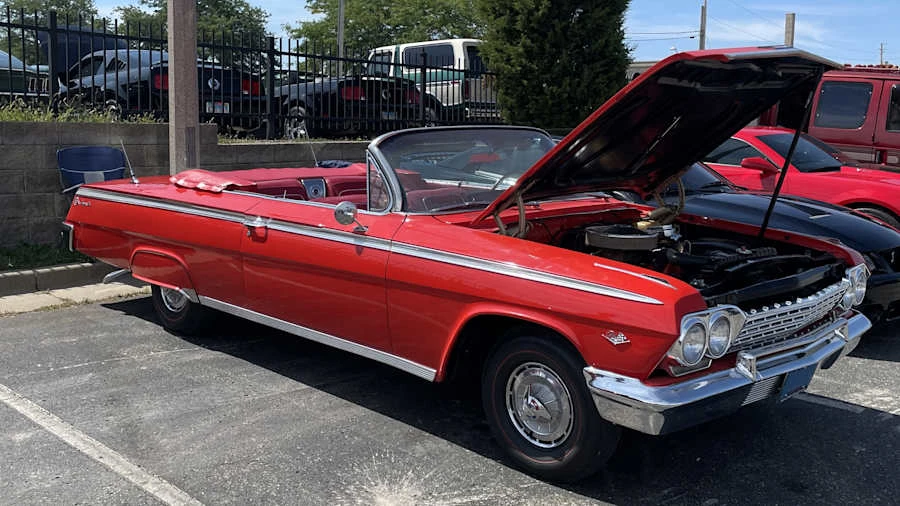 1962 Chevrolet Impala 3rd Gen - Image 2 of 9