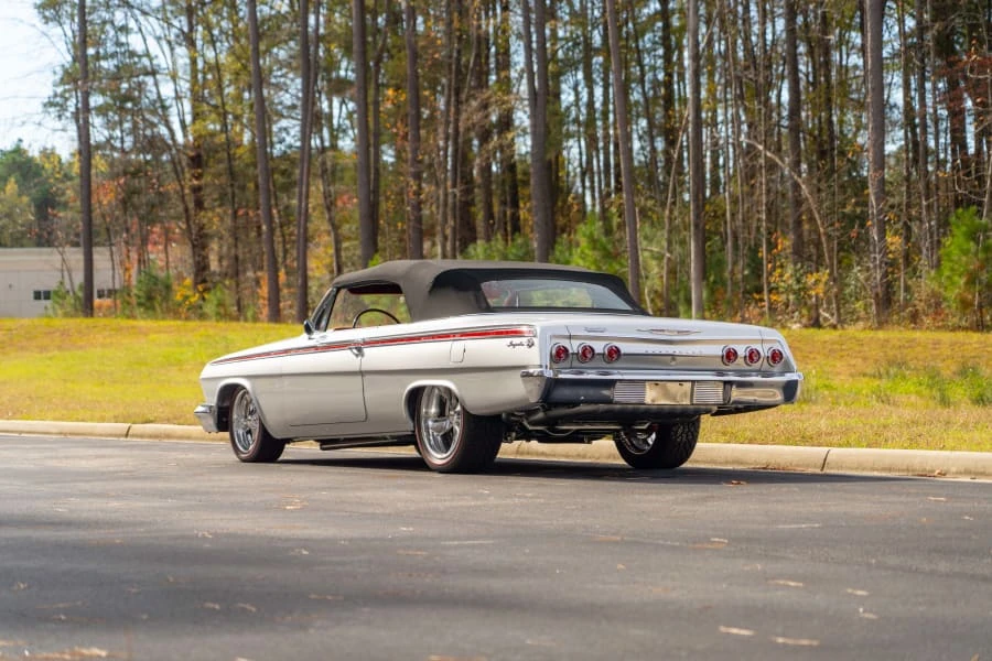 1962 Chevrolet Impala 3rd Gen - Image 8 of 23