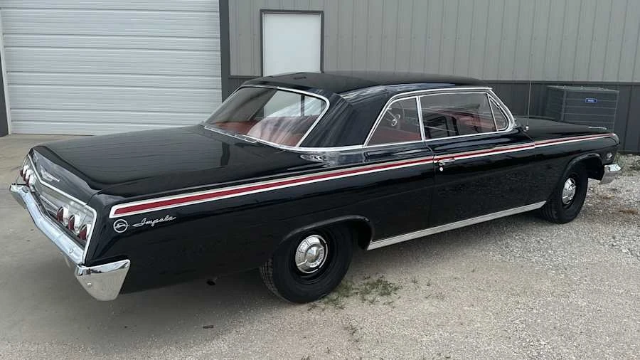 1962 Chevrolet Impala 3rd Gen - Image 2 of 31