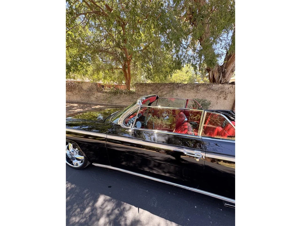 1962 Chevrolet Impala SS 3rd Gen - Image 25 of 31