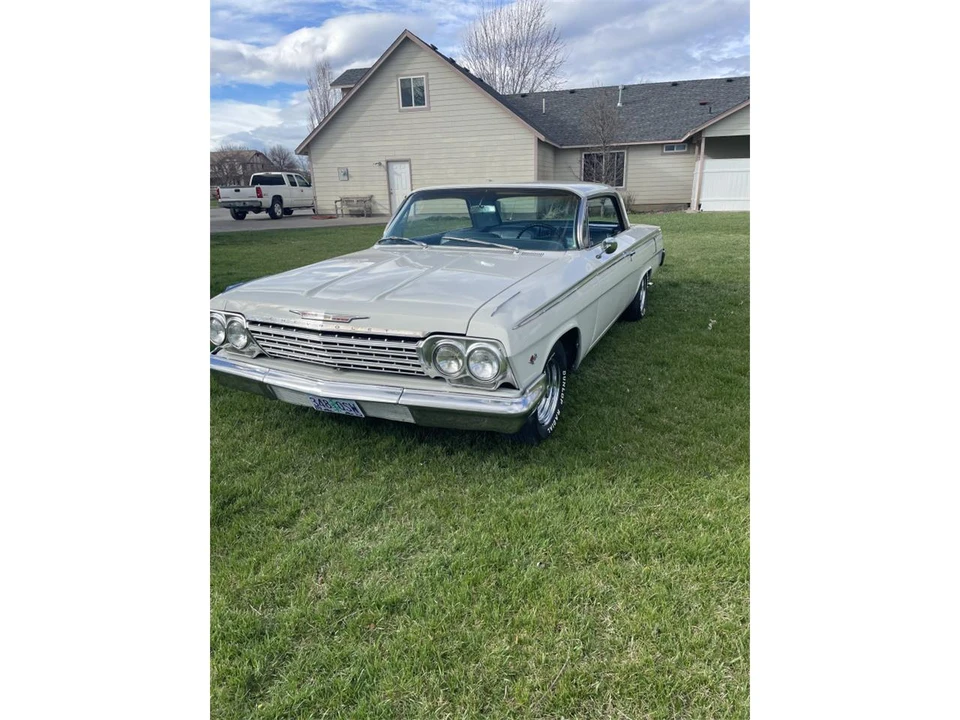 1962 Chevrolet Impala SS 3rd Gen - Image 5 of 13