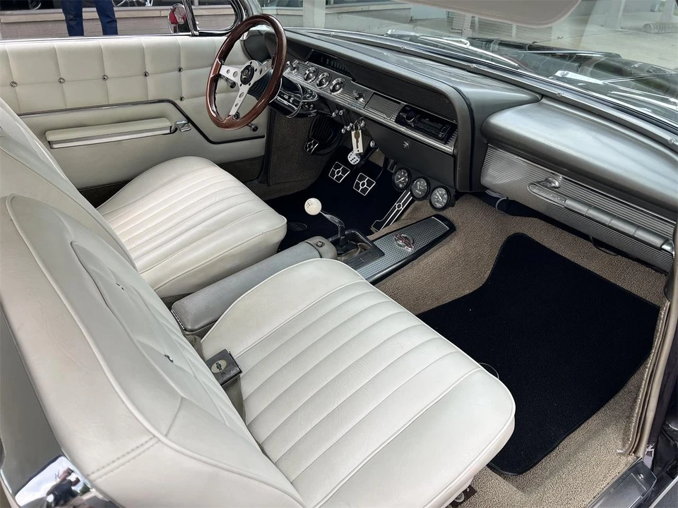 1962 Chevrolet Impala SS 3rd Gen - Image 15 of 27