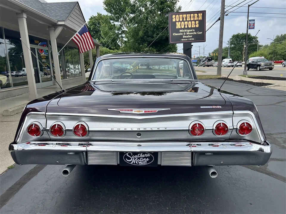 1962 Chevrolet Impala SS 3rd Gen - Image 21 of 27