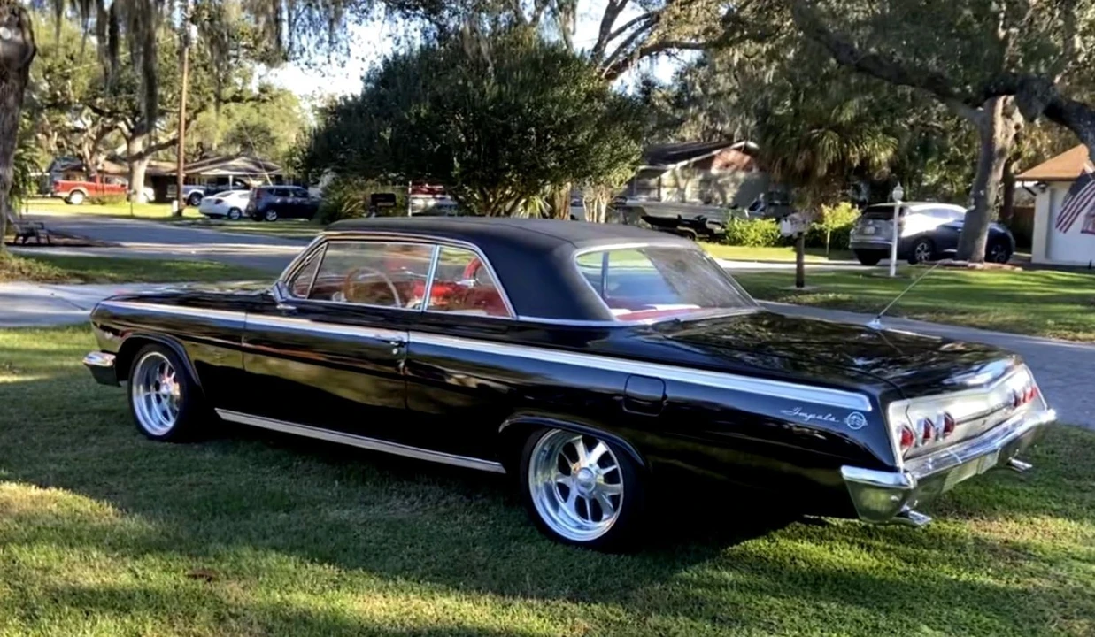 1962 Chevrolet Impala SS 3rd Gen - Image 17 of 31