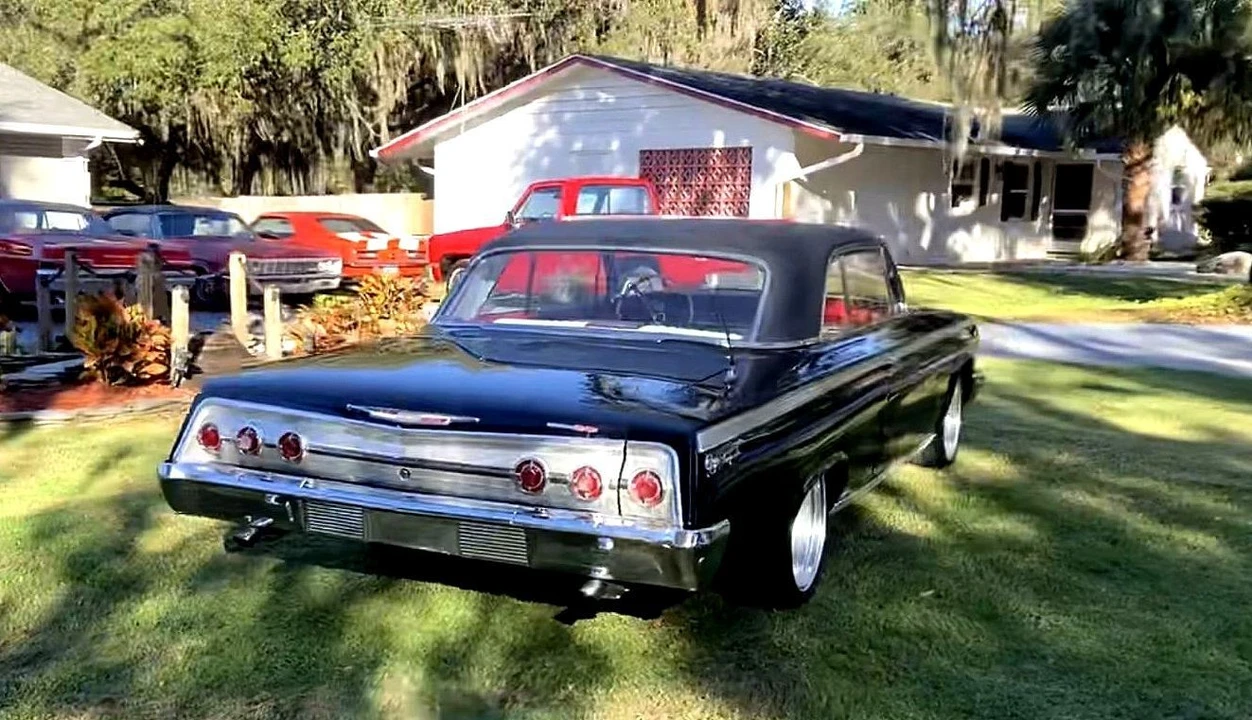 1962 Chevrolet Impala SS 3rd Gen - Image 22 of 31
