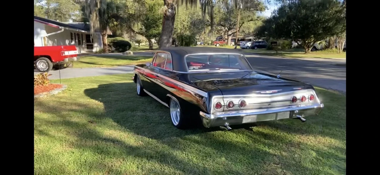 1962 Chevrolet Impala SS 3rd Gen - Image 15 of 31