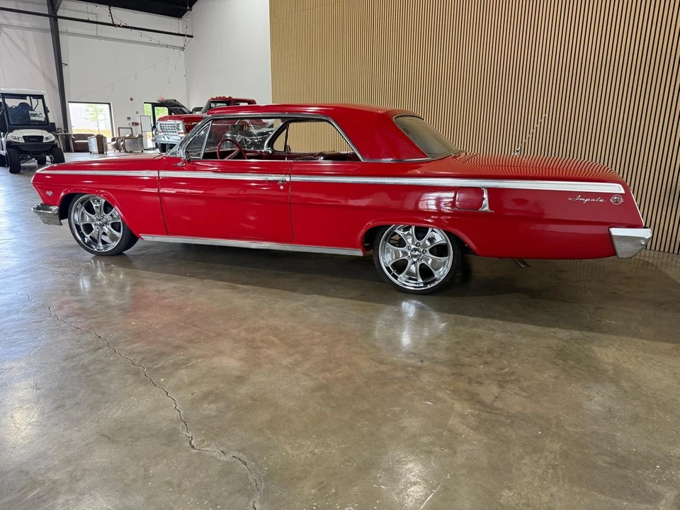 1962 Chevrolet Impala 3rd Gen - Image 14 of 31