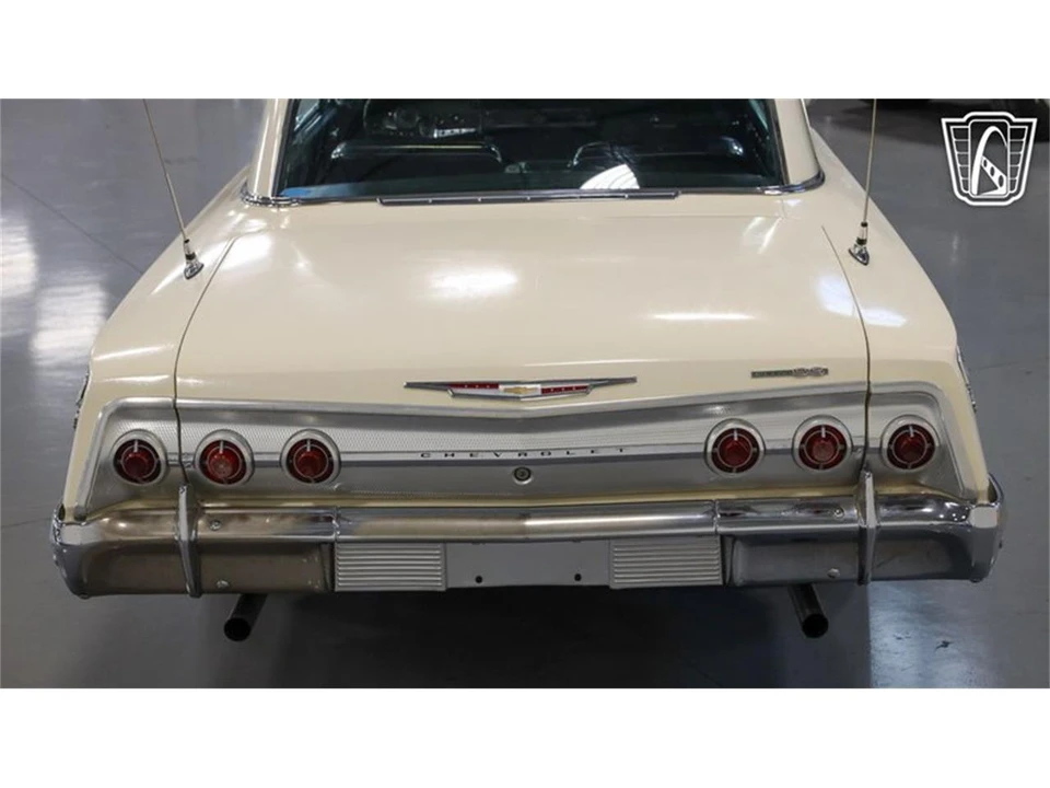 1962 Chevrolet Impala SS 3rd Gen - Image 7 of 31