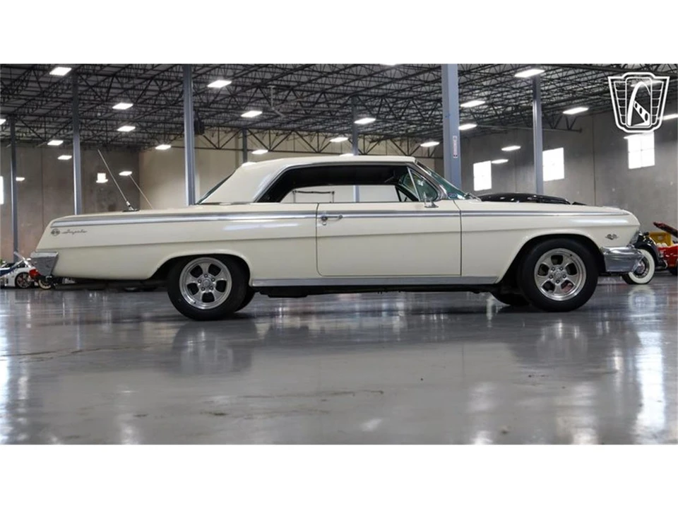 1962 Chevrolet Impala SS 3rd Gen - Image 8 of 31
