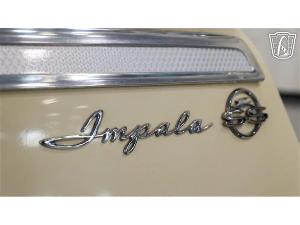 1962 Chevrolet Impala SS 3rd Gen - Image 9 of 31