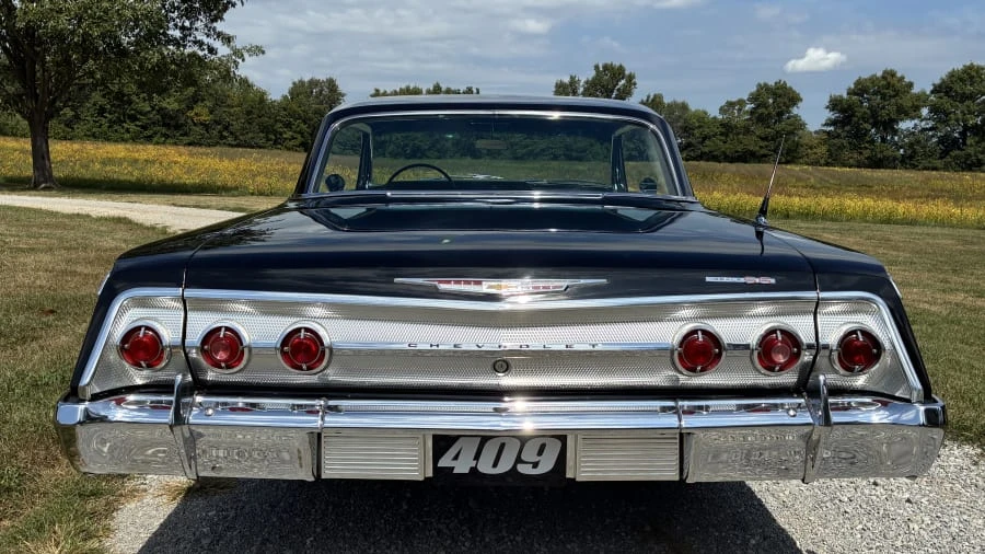 1962 Chevrolet Impala SS 3rd Gen - Image 4 of 17