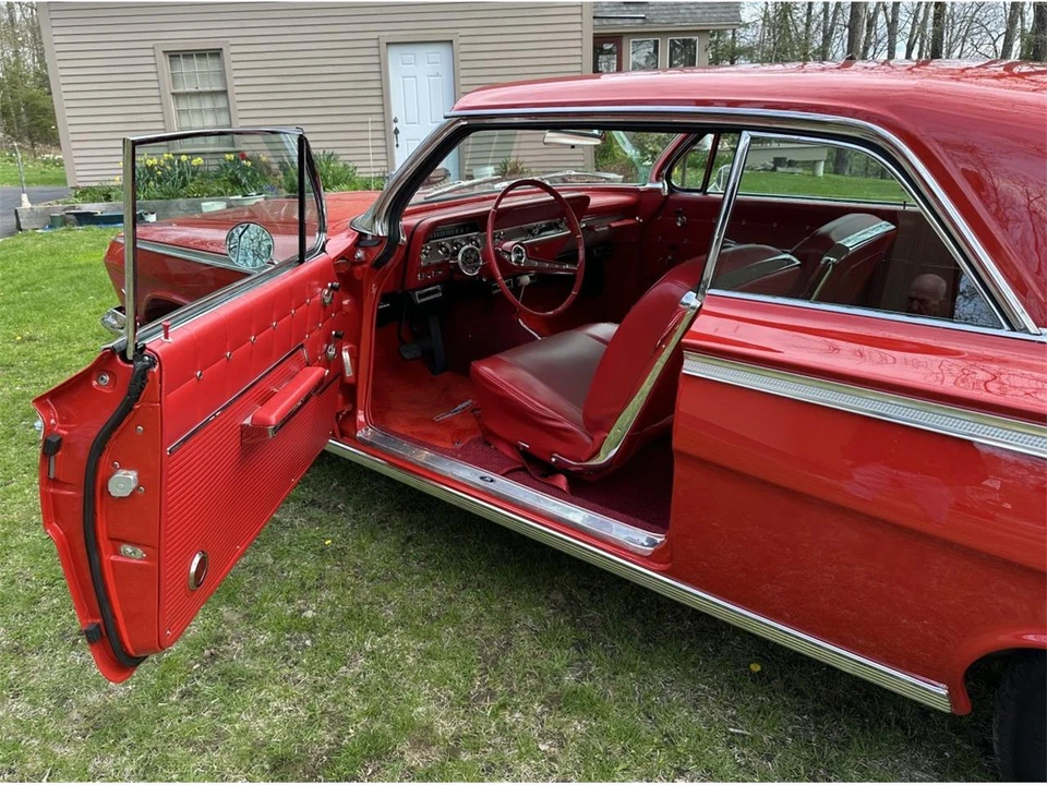 1962 Chevrolet Impala SS 3rd Gen - Image 27 of 31