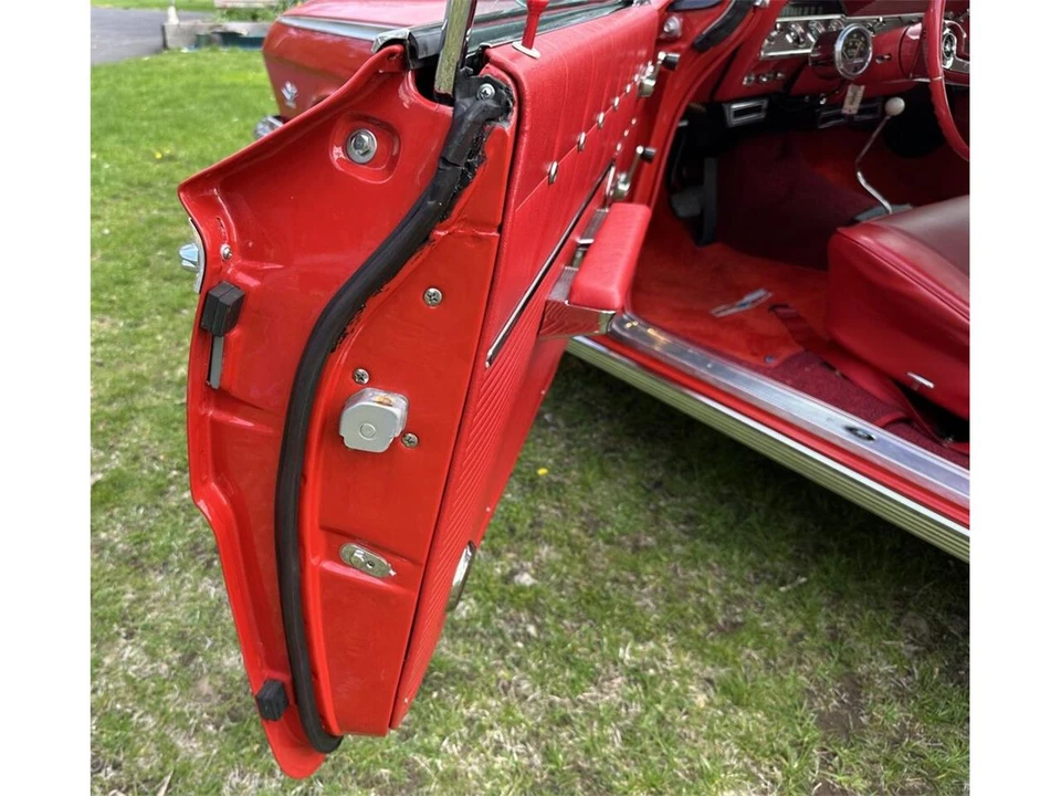 1962 Chevrolet Impala SS 3rd Gen - Image 28 of 31