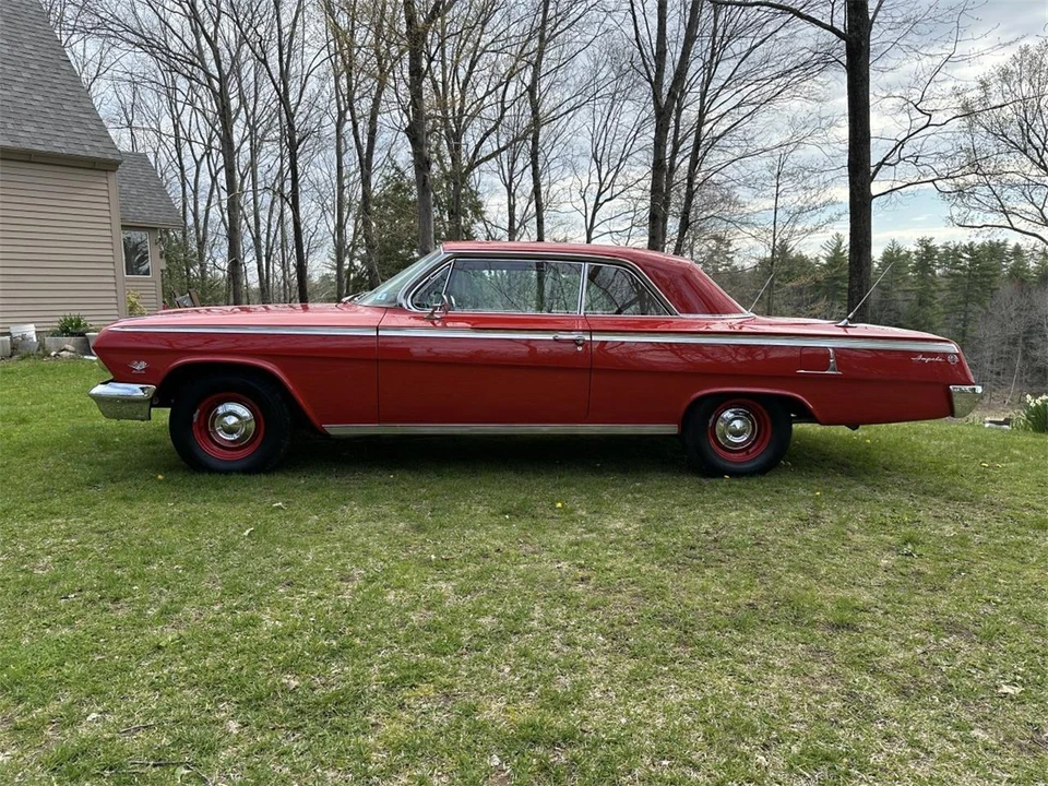 1962 Chevrolet Impala SS 3rd Gen - Image 25 of 31