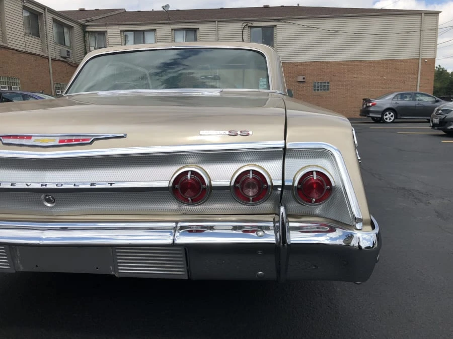 1962 Chevrolet Impala 3rd Gen - Image 11 of 12