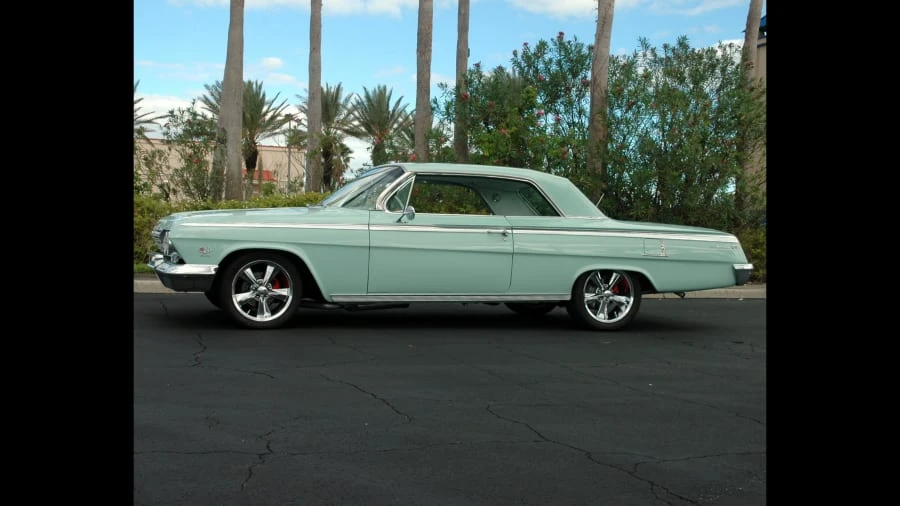 1962 Chevrolet Impala 3rd Gen - Image 2 of 10