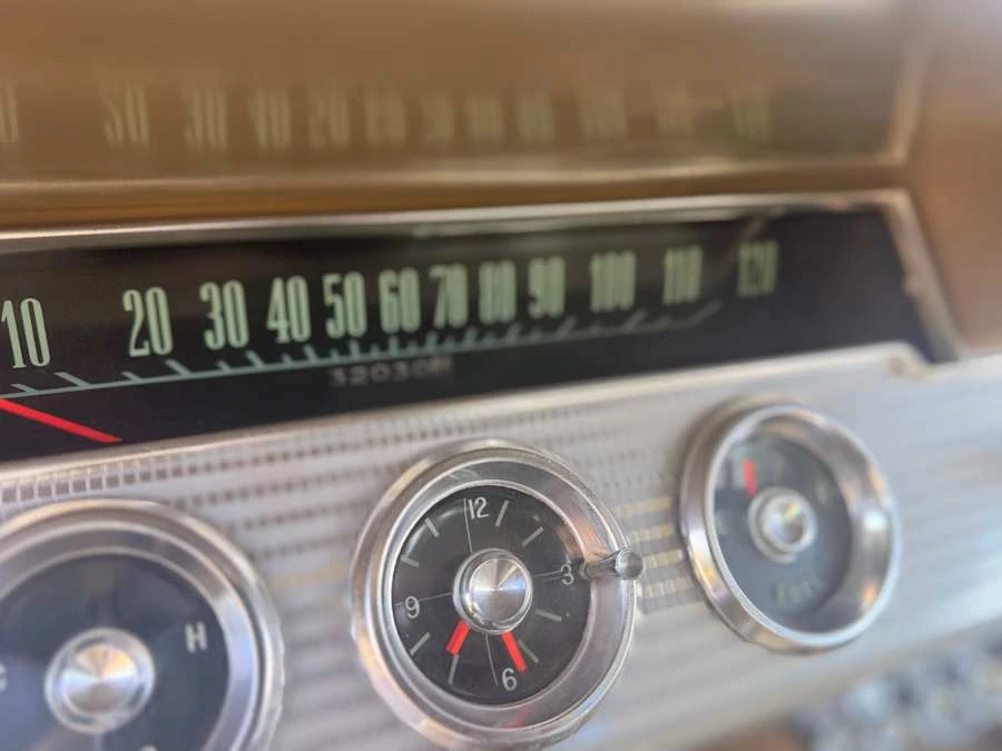 1962 Chevrolet Impala SS 3rd Gen - Image 25 of 31