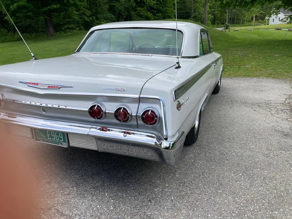 1962 Chevrolet Impala SS 3rd Gen - Image 3 of 11