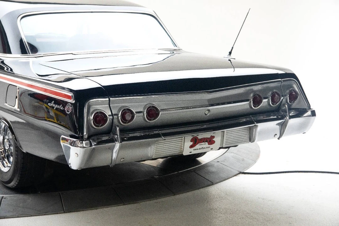 1962 Chevrolet Impala SS 3rd Gen - Image 12 of 31