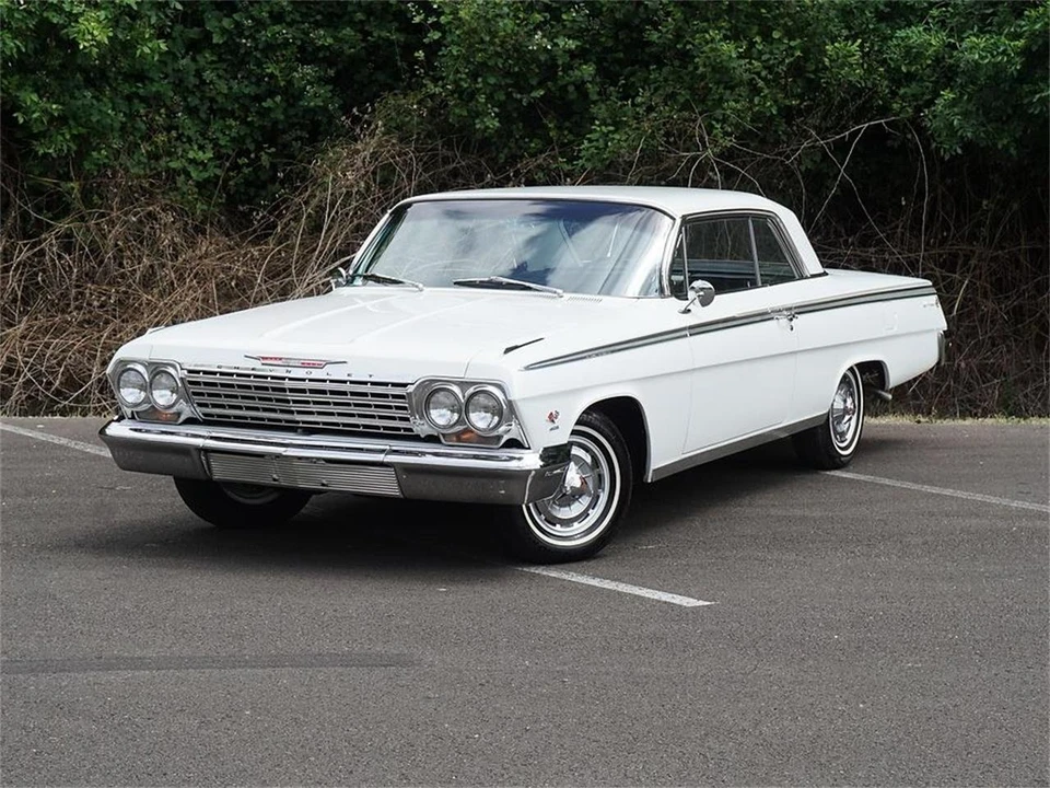 1962 Chevrolet Impala SS 3rd Gen - Image 4 of 31