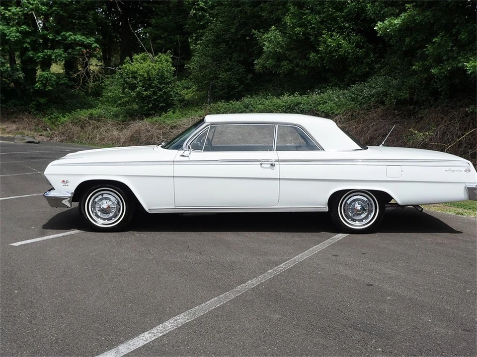 1962 Chevrolet Impala SS 3rd Gen - Image 6 of 31