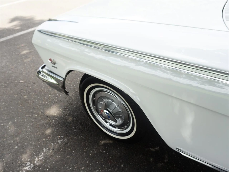 1962 Chevrolet Impala SS 3rd Gen - Image 23 of 31
