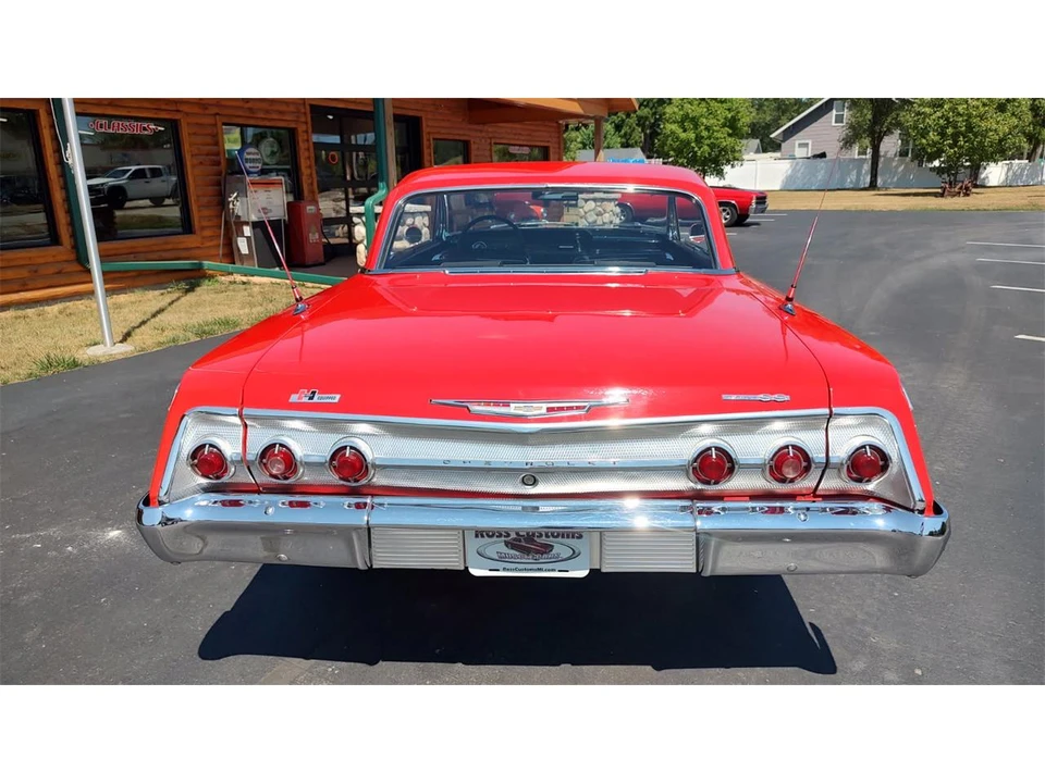 1962 Chevrolet Impala SS 3rd Gen - Image 9 of 31