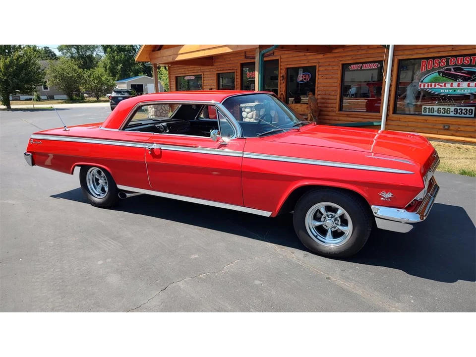 1962 Chevrolet Impala SS 3rd Gen - Image 17 of 31