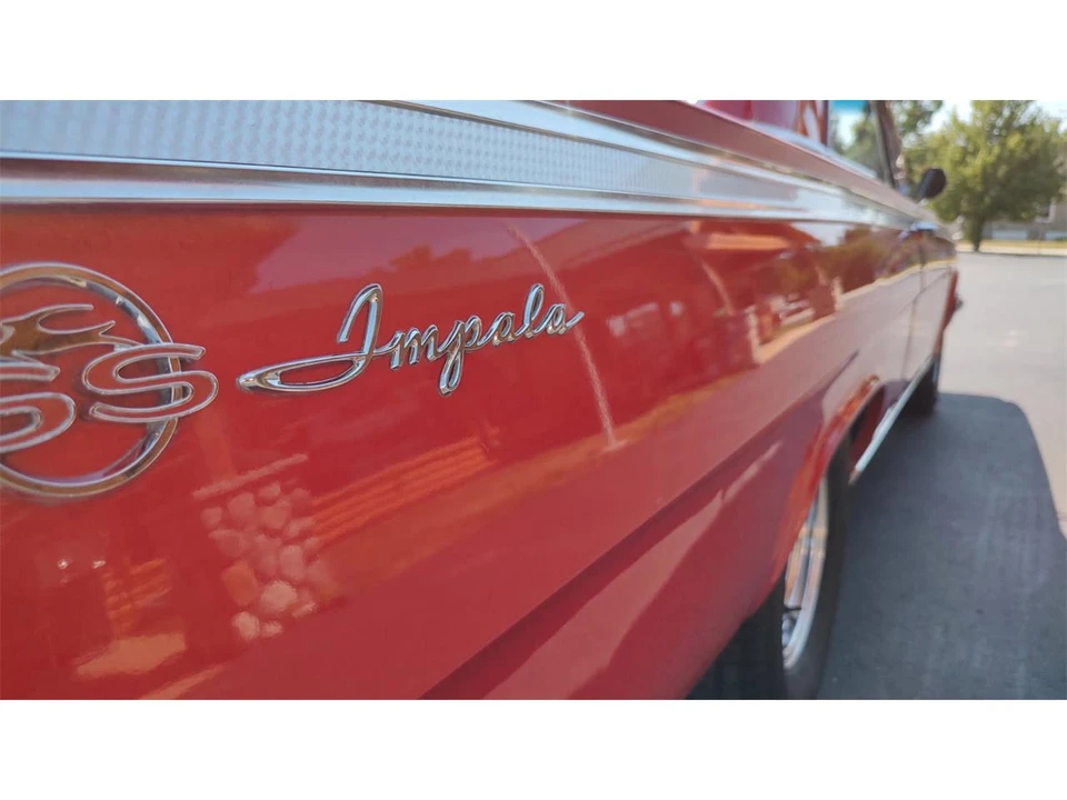 1962 Chevrolet Impala SS 3rd Gen - Image 28 of 31