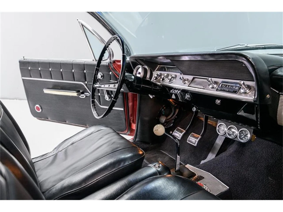 1962 Chevrolet Impala SS 3rd Gen - Image 16 of 31