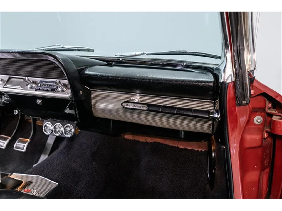 1962 Chevrolet Impala SS 3rd Gen - Image 17 of 31
