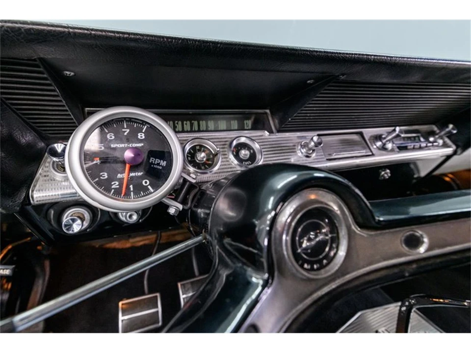 1962 Chevrolet Impala SS 3rd Gen - Image 27 of 31