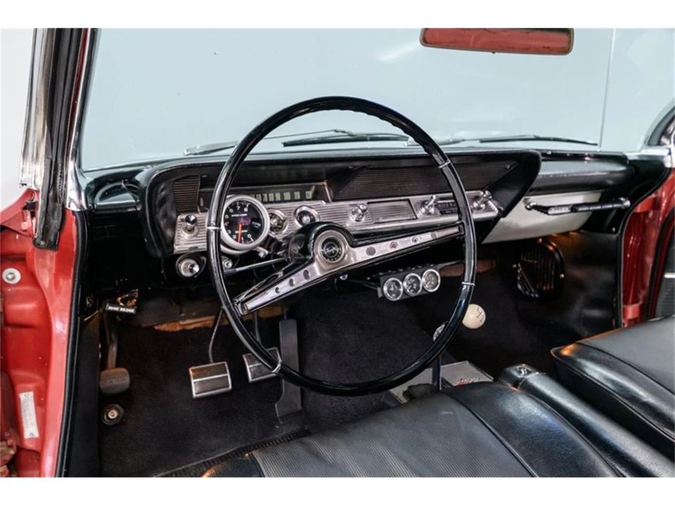 1962 Chevrolet Impala SS 3rd Gen - Image 11 of 31