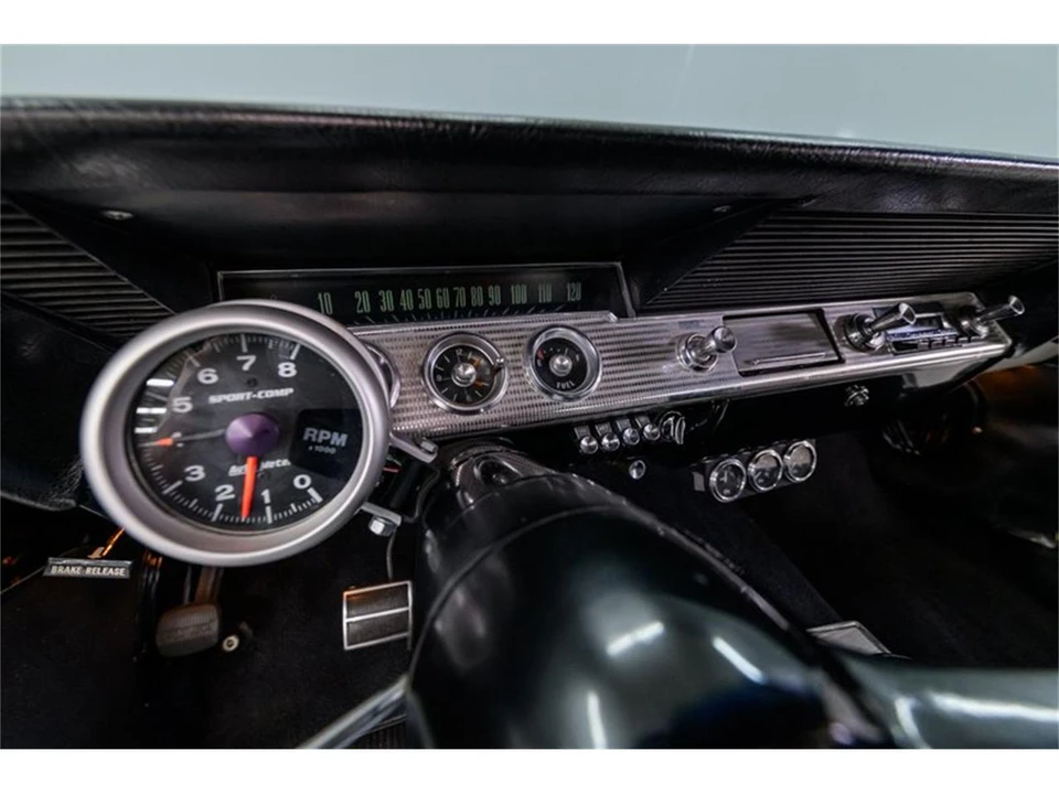 1962 Chevrolet Impala SS 3rd Gen - Image 22 of 31