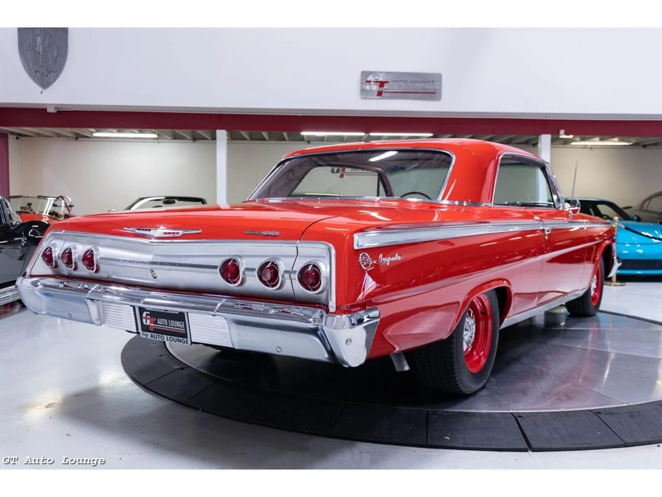 1962 Chevrolet Impala SS 3rd Gen - Image 15 of 31