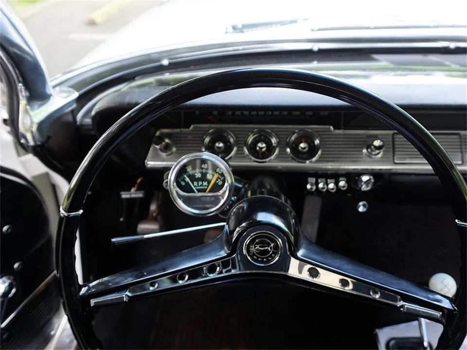 1962 Chevrolet Impala SS 3rd Gen - Image 26 of 31
