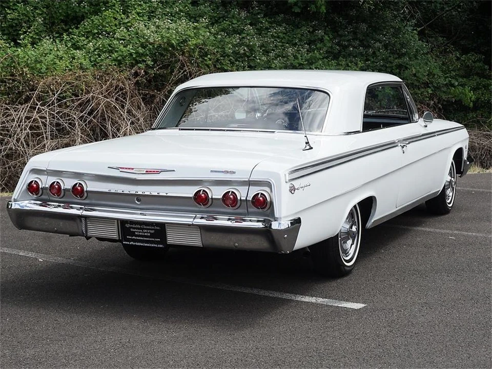 1962 Chevrolet Impala SS 3rd Gen - Image 3 of 31