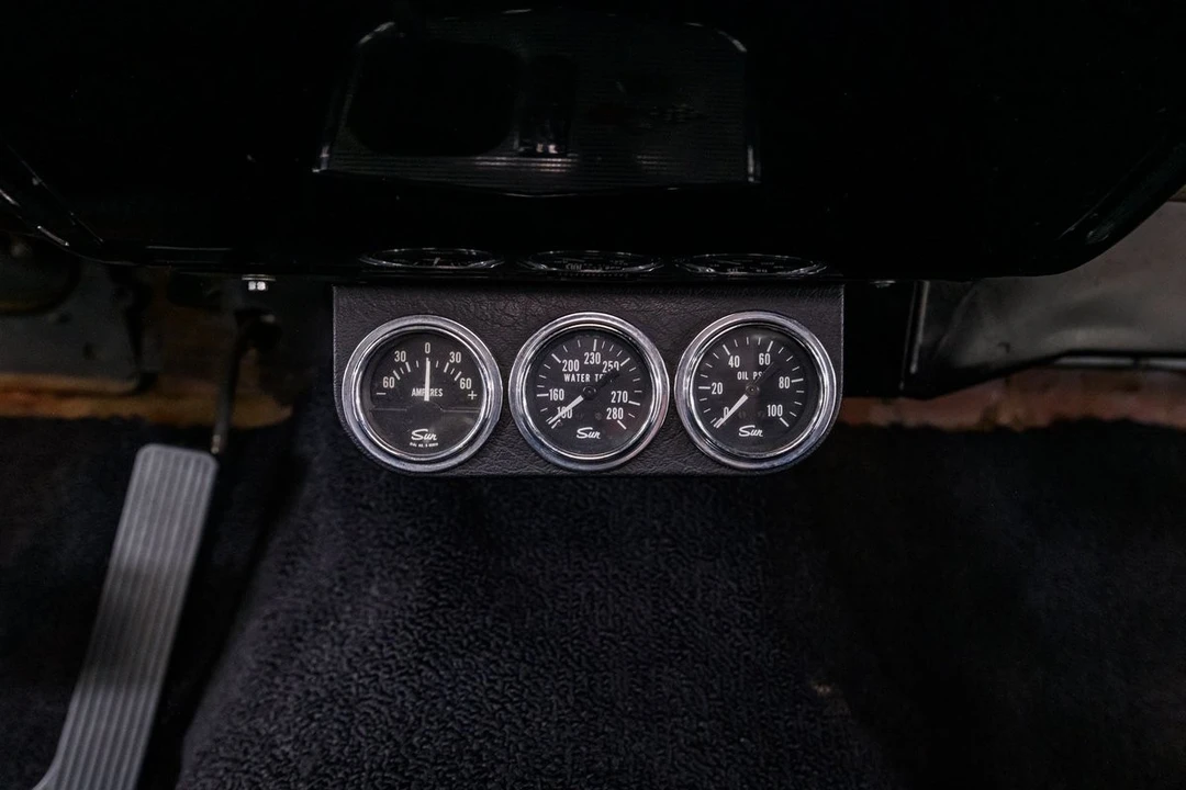 1962 Chevrolet Impala SS 3rd Gen - Image 25 of 31
