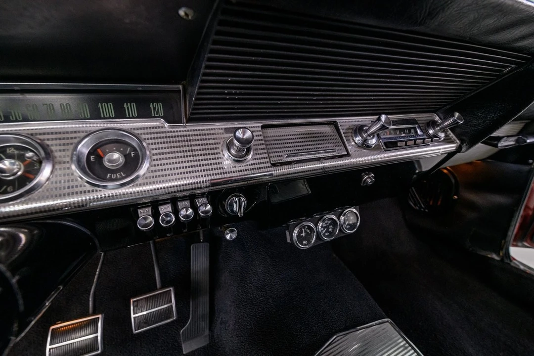 1962 Chevrolet Impala SS 3rd Gen - Image 24 of 31
