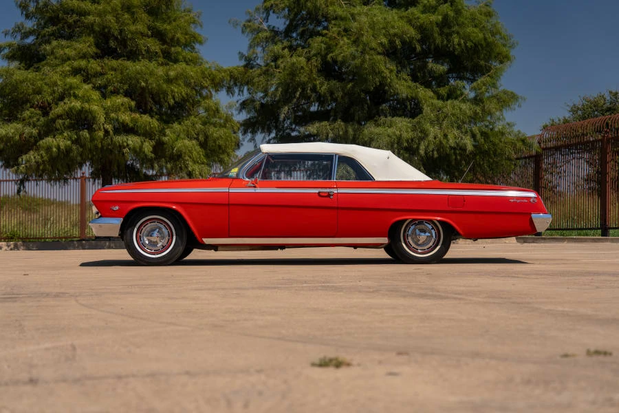 1962 Chevrolet Impala 3rd Gen - Image 2 of 31