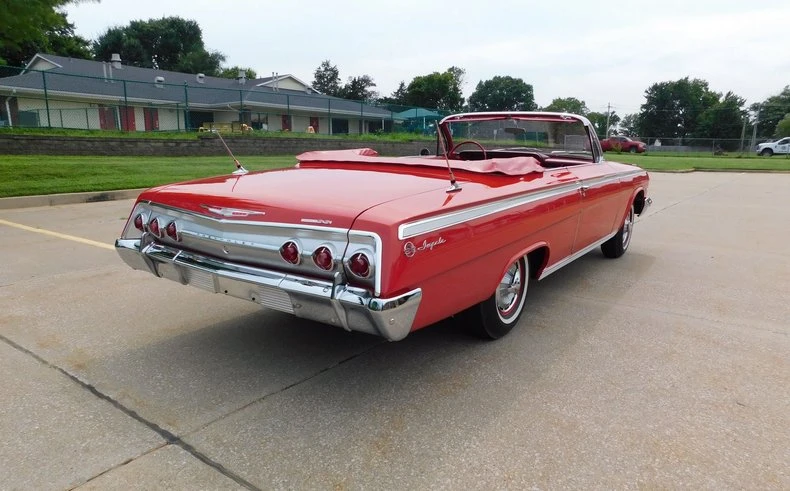 1962 Chevrolet Impala SS 3rd Gen - Image 27 of 31